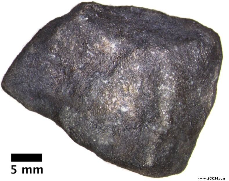 Meteorite found in Michigan contains  pure  organic compounds 