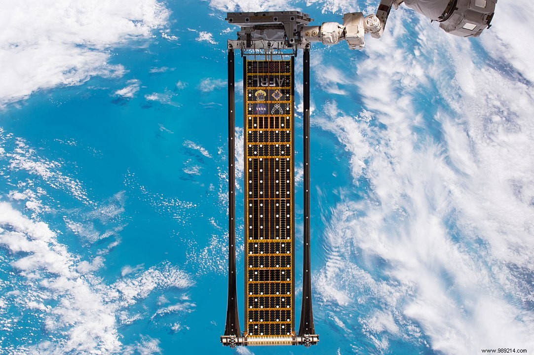 NASA will soon replace the solar panels of the ISS 