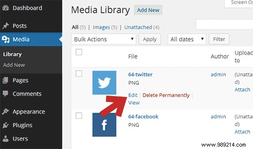 How to Add Social Buttons in WordPress RSS Feed