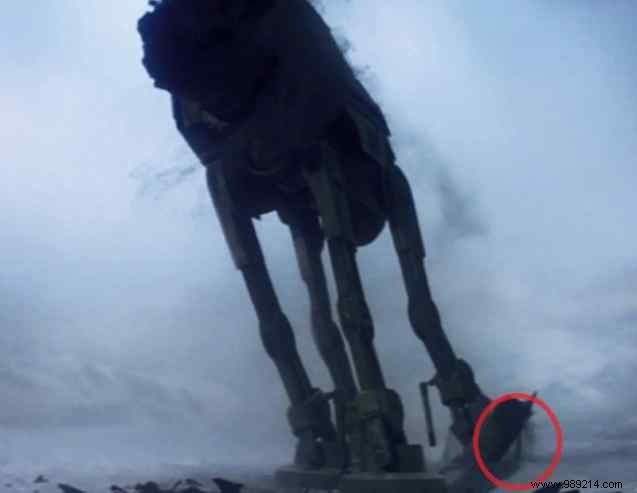 12 Star Wars Mistakes You ve Never Seen Before