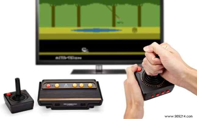 The 7 Best Retro Gaming Consoles You Can Buy This Year