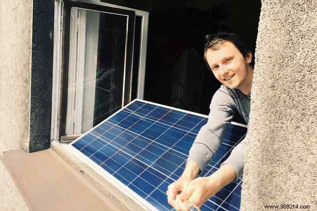 How Home Solar Kits Can Keep You Online During Outages