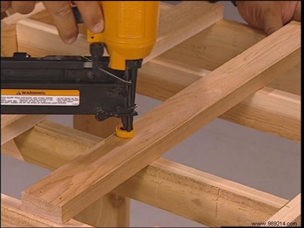 How to build a standing tool rest