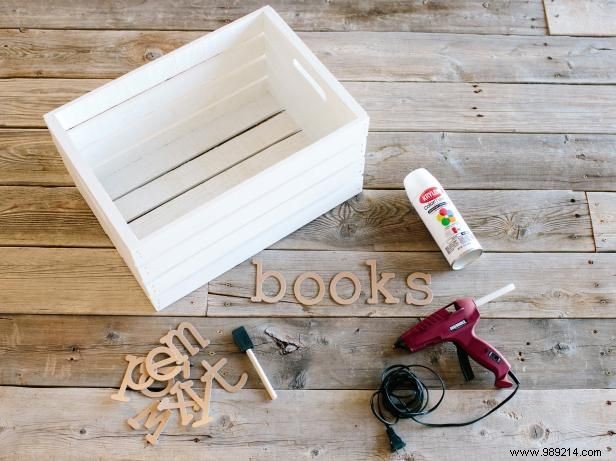 How to decorate a book box for a baby s room