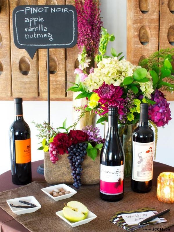 How to Host a Wine Tasting Like the Pros