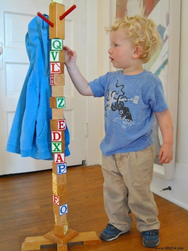How to make a building block coat rack for kids