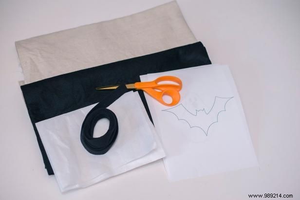 How to Make a Canvas Halloween Gift Bag