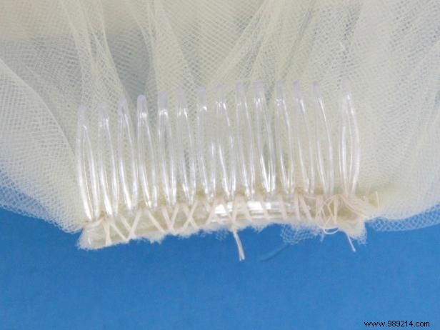 How to make a classic wedding veil
