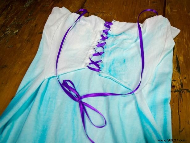How to make a t-shirt corset dress