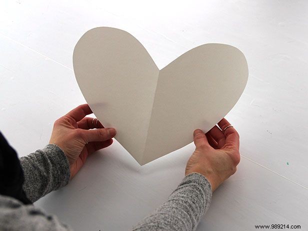 How to make a Fringed Heart Pinata
