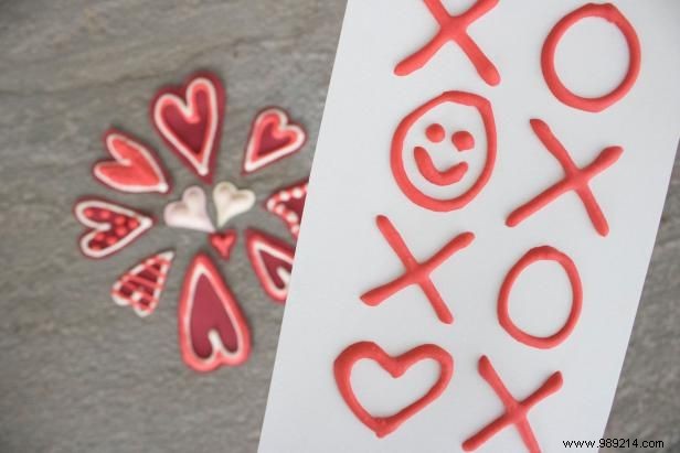 How to Make a Puffy Paint Valentine Card