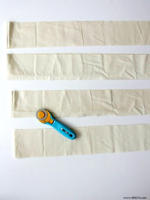How to make an upholstery fabric rug