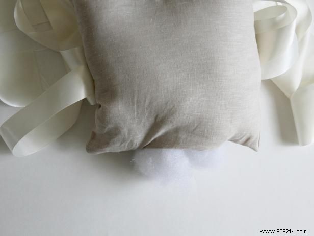 How to Make a Ring Bearer Pillow