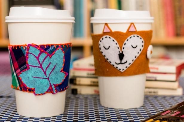 How to make a reusable coffee sleeve out of felt and flannel
