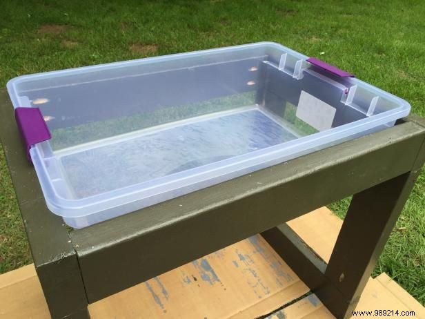 How to make a water table for toddlers