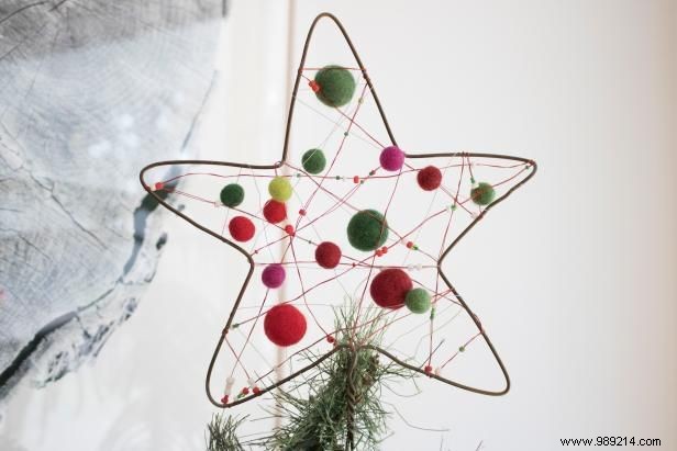 How to make a tree ornament using a recycled wire hanger