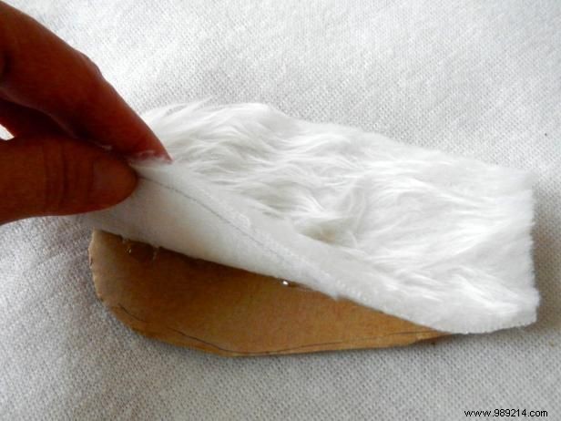 How to make a white fluff Christmas wreath