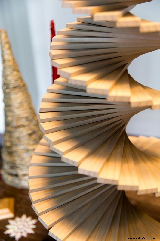 How to make a wooden Christmas tree