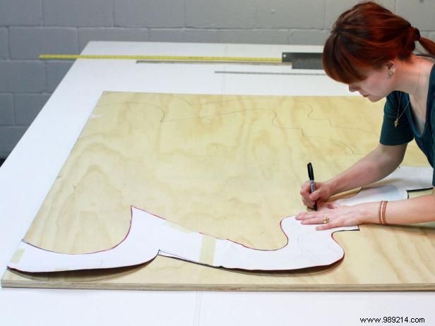 How to make an upholstered footboard