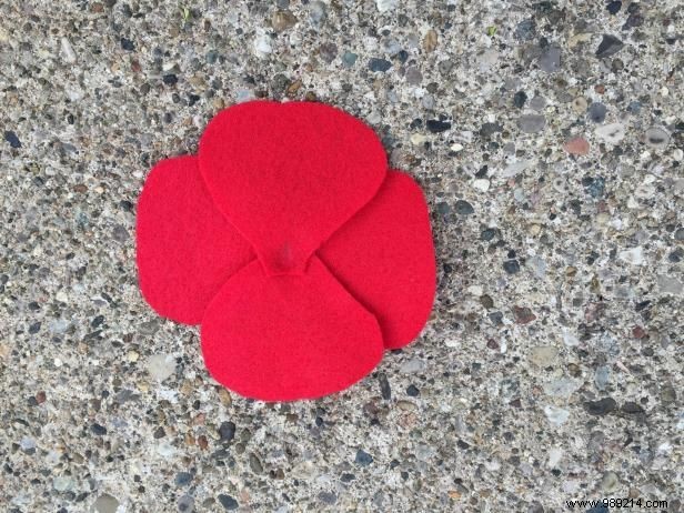 How to make felt poppies