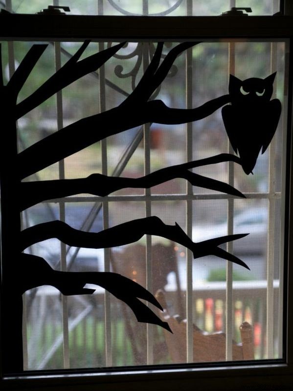 How to Make Halloween Window Silhouettes