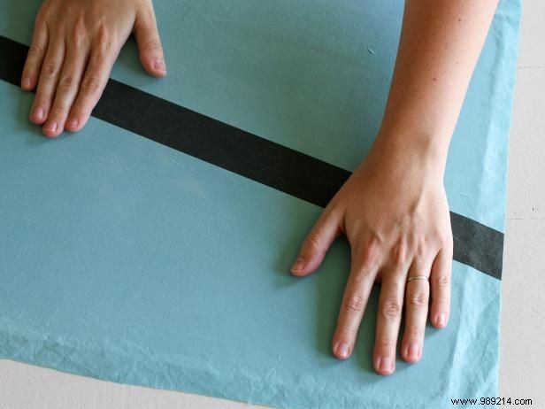 How to make no-sew fabric slate tablecloths
