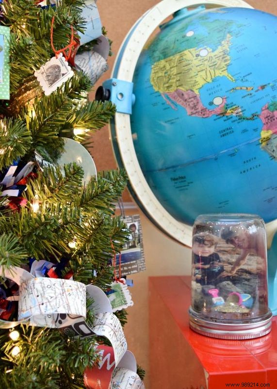 How to make personalized souvenir snow globes
