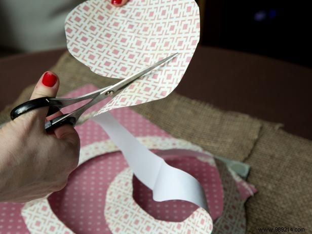How to Make Rosebud Party Paper Streamers