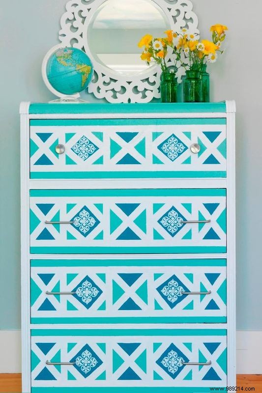 How to paint a geometric pattern on a dresser