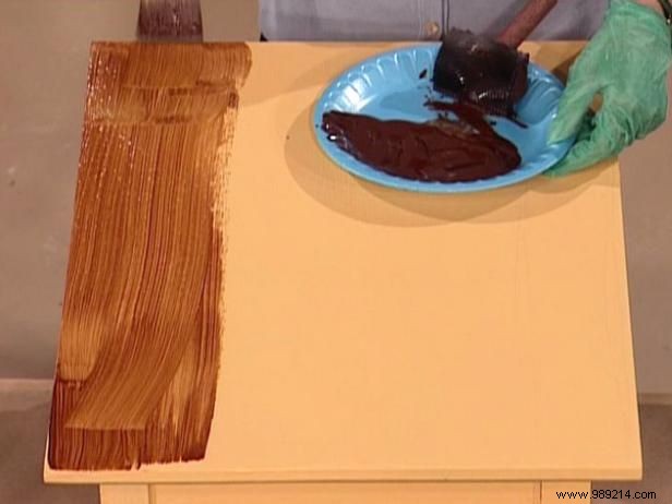 How to paint faux wood grain