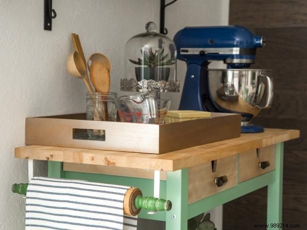 How to trick a rolling kitchen cart