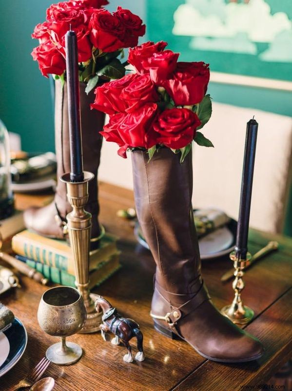 How to turn riding boots into flower vases