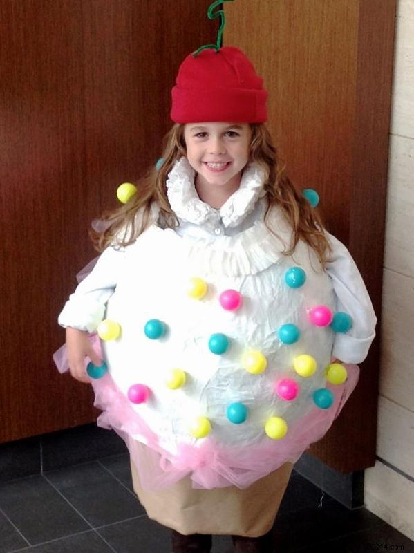 Make an ice cream cone costume