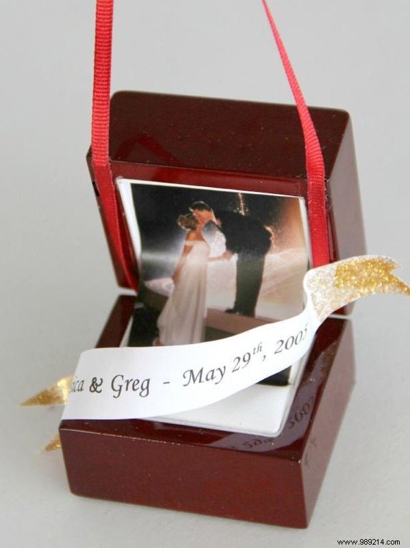 Turn an engagement/wedding ring box into a Christmas ornament